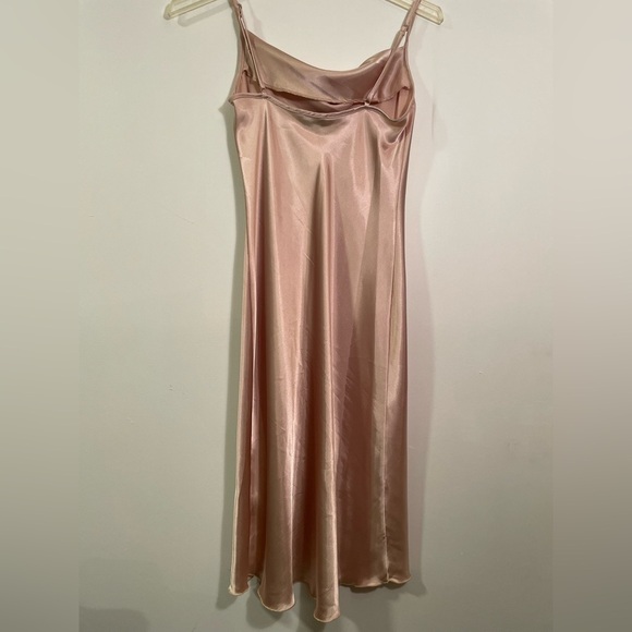 Bebe Satin Cowl Neck Spaghetti Strap Midi Slip Dress 90’s Y2K comeback! Small - Picture 4 of 4